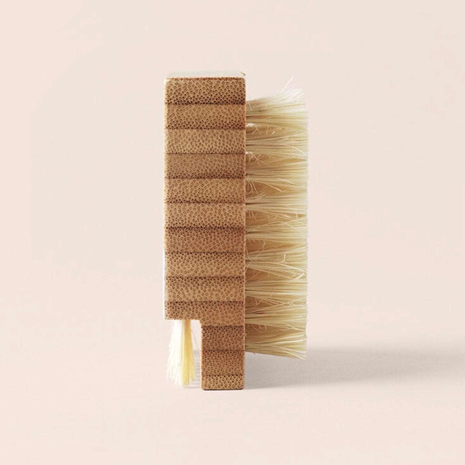 BAMBOO NAIL BRUSH WITH SISAL BRISTLES